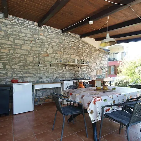 Holiday home Fuer 8 Personen Ca 110 Qm In Peroj, Istrien Istrische Riviera Peroj