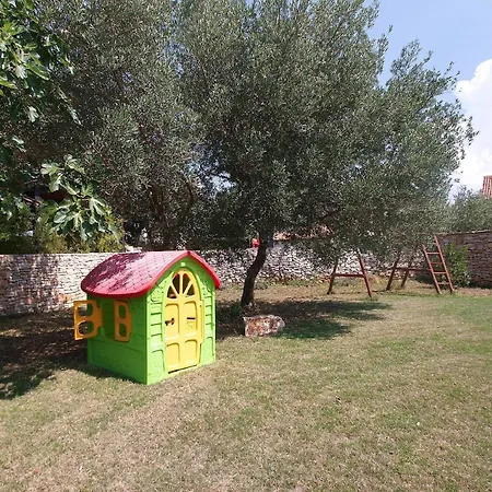 Fuer 8 Personen Ca 110 Qm In Peroj, Istrien Istrische Riviera * Peroj